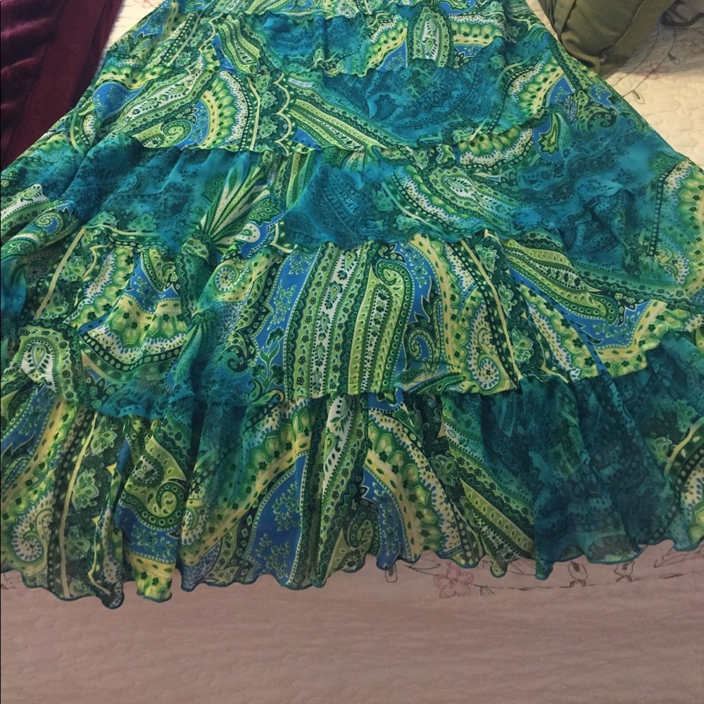 Dress - Picture 3 of 3